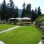 Mountain Plaza 4*