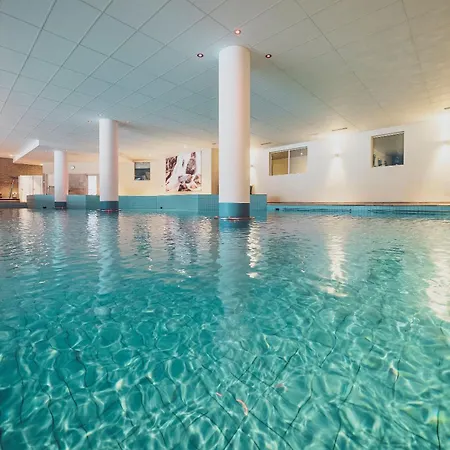 ホテル Mountain Plaza 4*