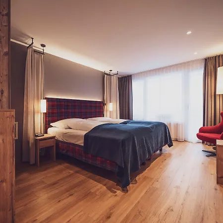 Mountain Plaza ダヴォス・プラッツ