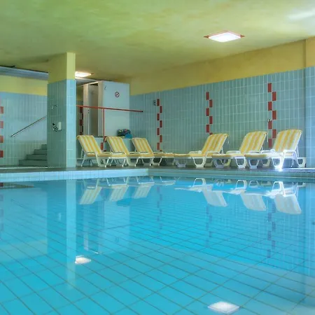 ホテル Mountain Plaza ダヴォス・プラッツ