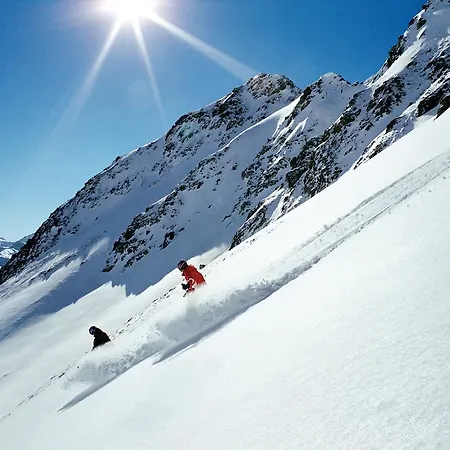 מלון Mountain Plaza